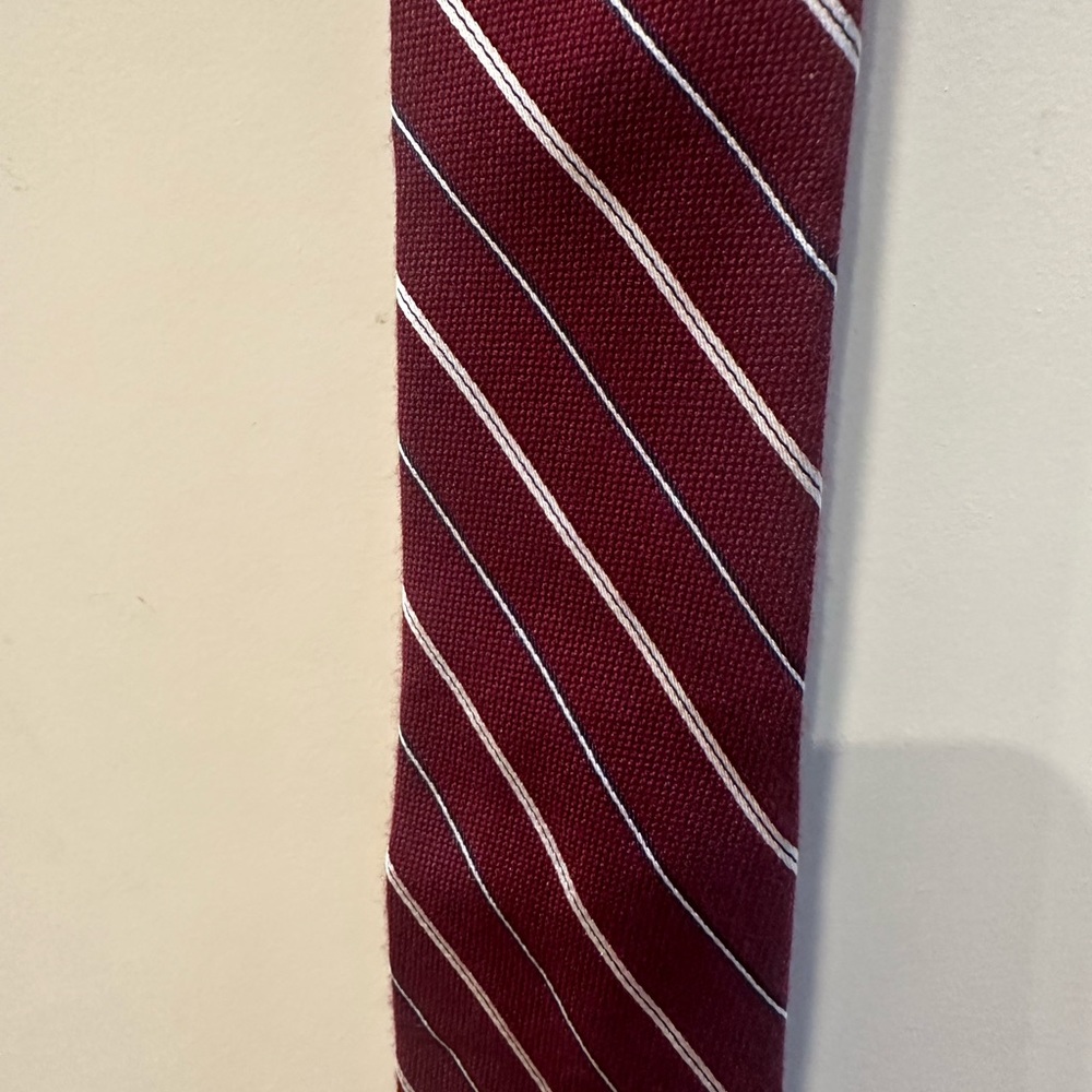 New Never Used men’s tie by 1901.